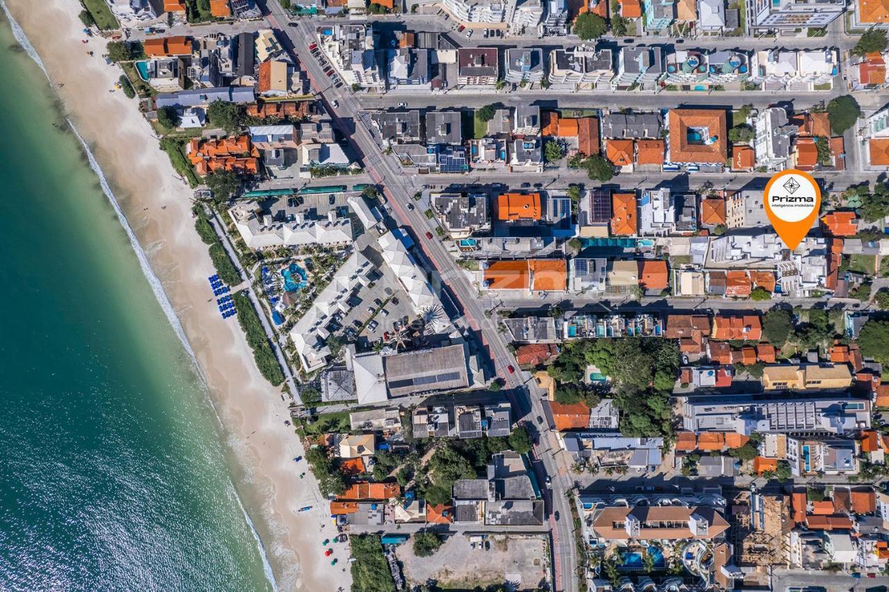 Mario Guilherme - Apto - 303 - Lindo Apartamento Condominio De Alto Padrao Com Piscina E Academia. Бомбиньяс Экстерьер фото