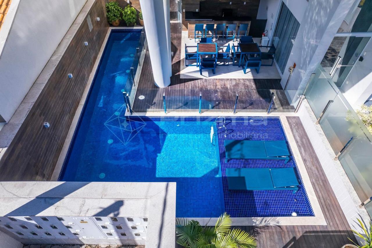 Mario Guilherme - Apto - 303 - Lindo Apartamento Condominio De Alto Padrao Com Piscina E Academia. Бомбиньяс Экстерьер фото