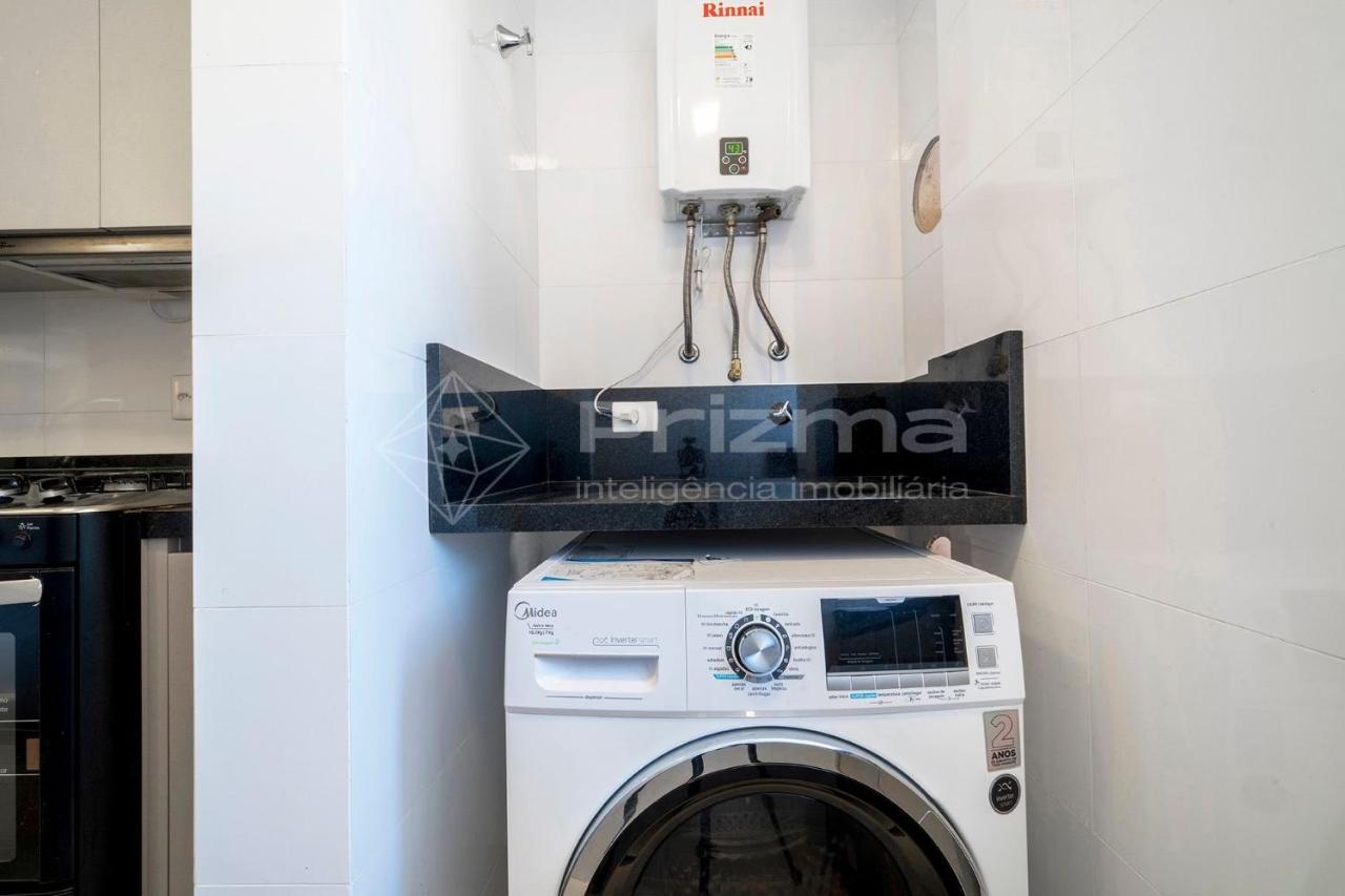 Mario Guilherme - Apto - 303 - Lindo Apartamento Condominio De Alto Padrao Com Piscina E Academia. Бомбиньяс Экстерьер фото